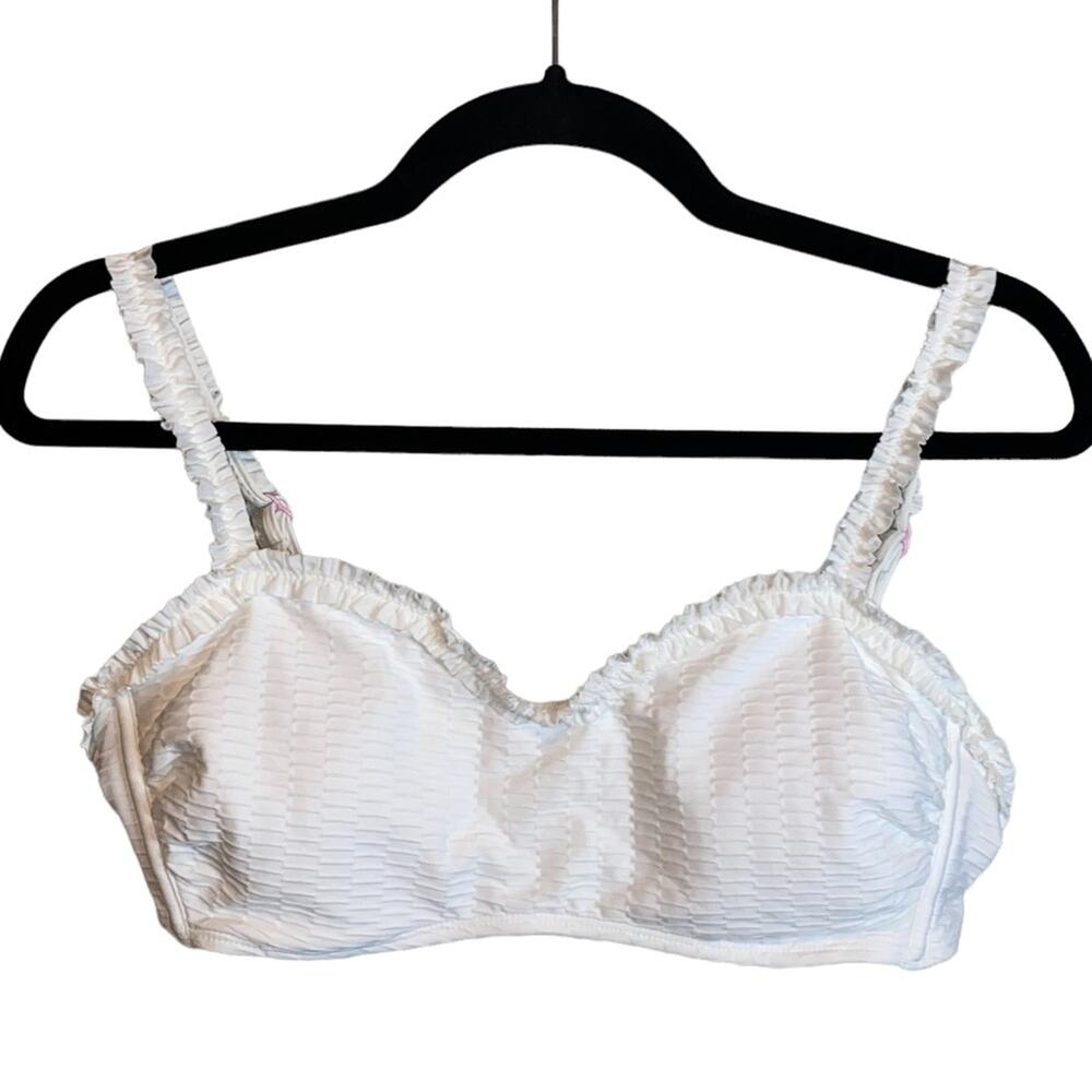 NWOT Stoney Clover Lane x‎ Target White Textured Bikini Top Large Ruffle Strap